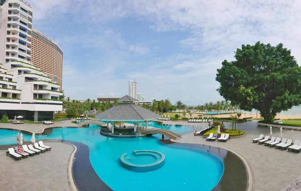 Hotel Ambassador City Jomtien Pattaya - Ocean Wing Na Chom Thian Exteriér fotografie