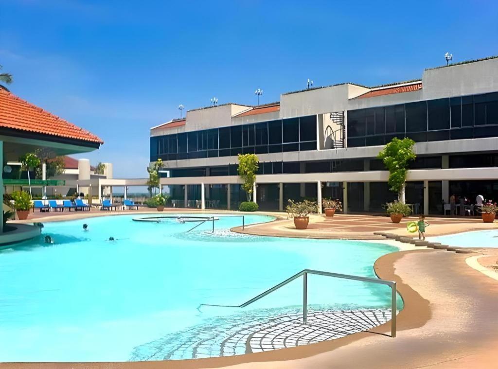 Hotel Ambassador City Jomtien Pattaya - Ocean Wing Na Chom Thian Exteriér fotografie
