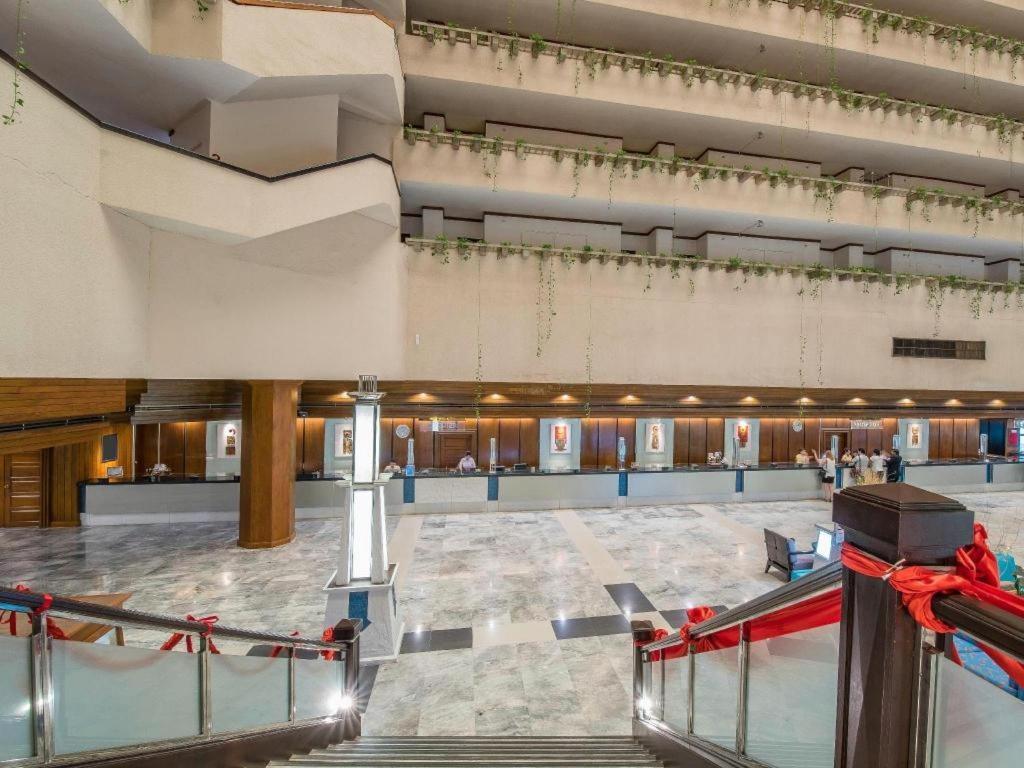 Hotel Ambassador City Jomtien Pattaya - Ocean Wing Na Chom Thian Exteriér fotografie