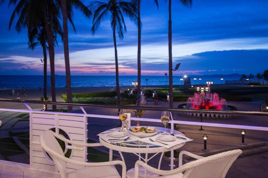 Hotel Ambassador City Jomtien Pattaya - Ocean Wing Na Chom Thian Exteriér fotografie