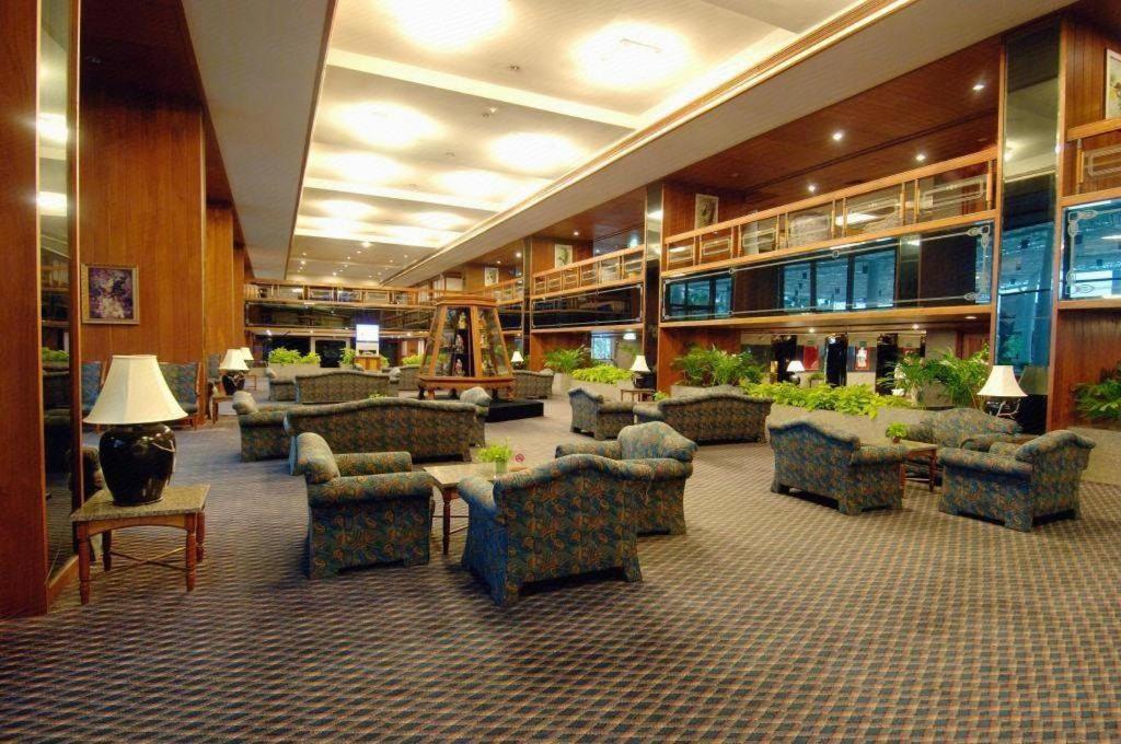 Hotel Ambassador City Jomtien Pattaya - Ocean Wing Na Chom Thian Exteriér fotografie